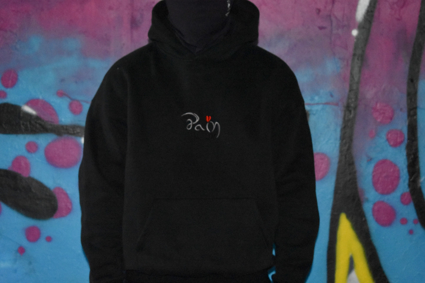 HEARTFUL BLACK HOODIE