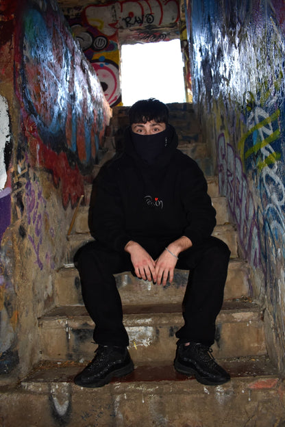 HEARTFUL BLACK HOODIE